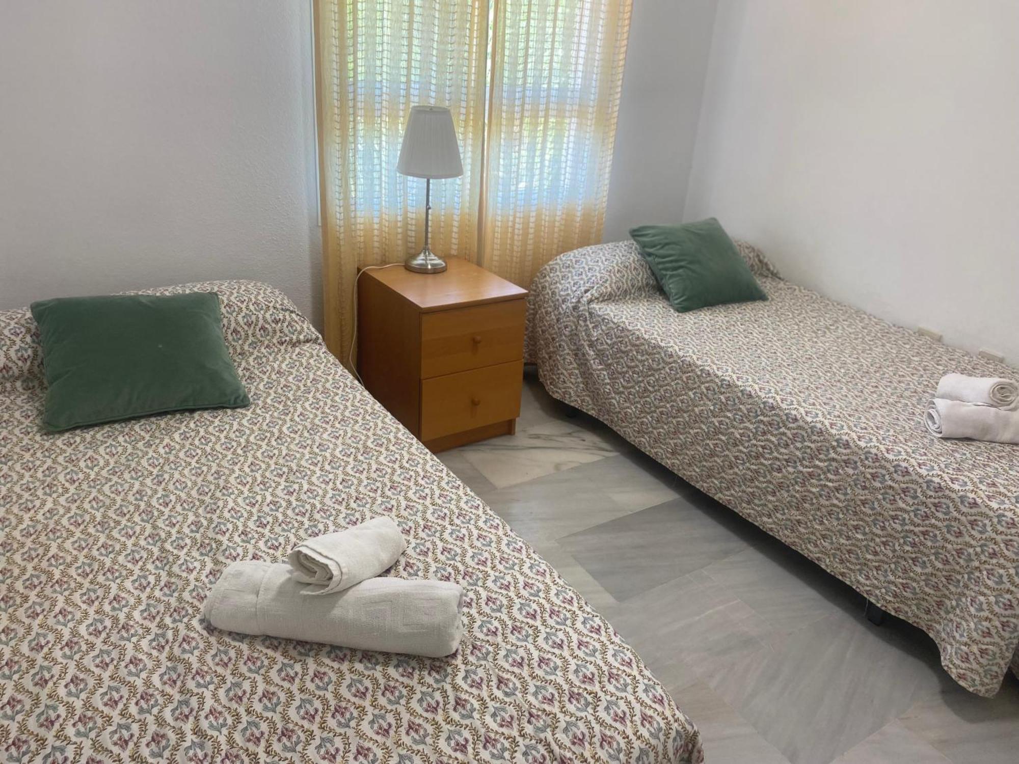 トレモリノスCarihuela Plaza Del Remoアパートメント エクステリア 写真